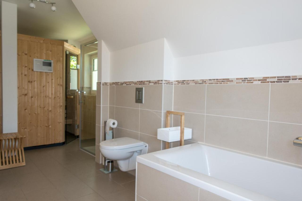 ボルン Premiumhaus Bodden Und Mehr-Briseヴィラ エクステリア 写真