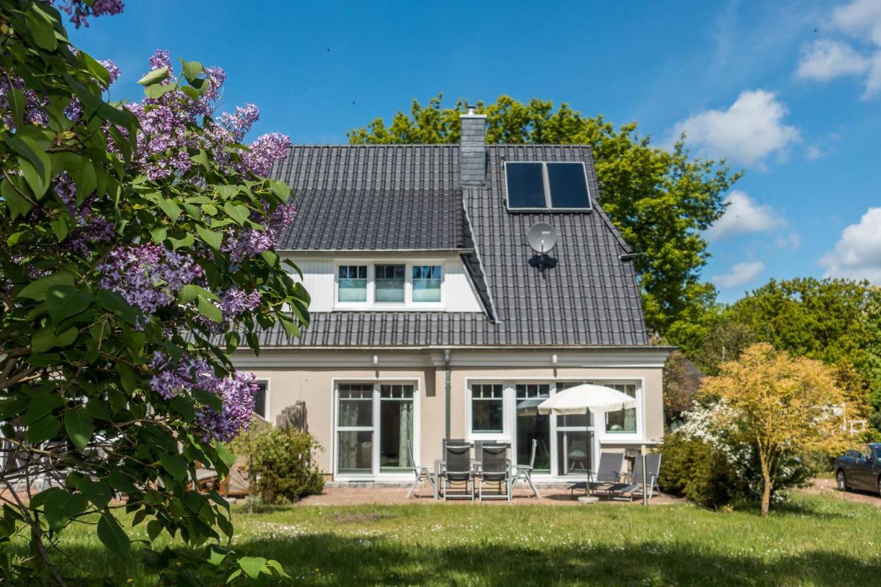 ボルン Premiumhaus Bodden Und Mehr-Briseヴィラ エクステリア 写真