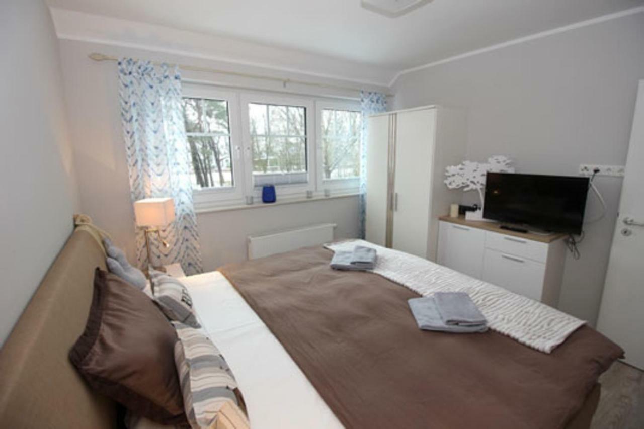 ボルン Premiumhaus Bodden Und Mehr-Briseヴィラ エクステリア 写真