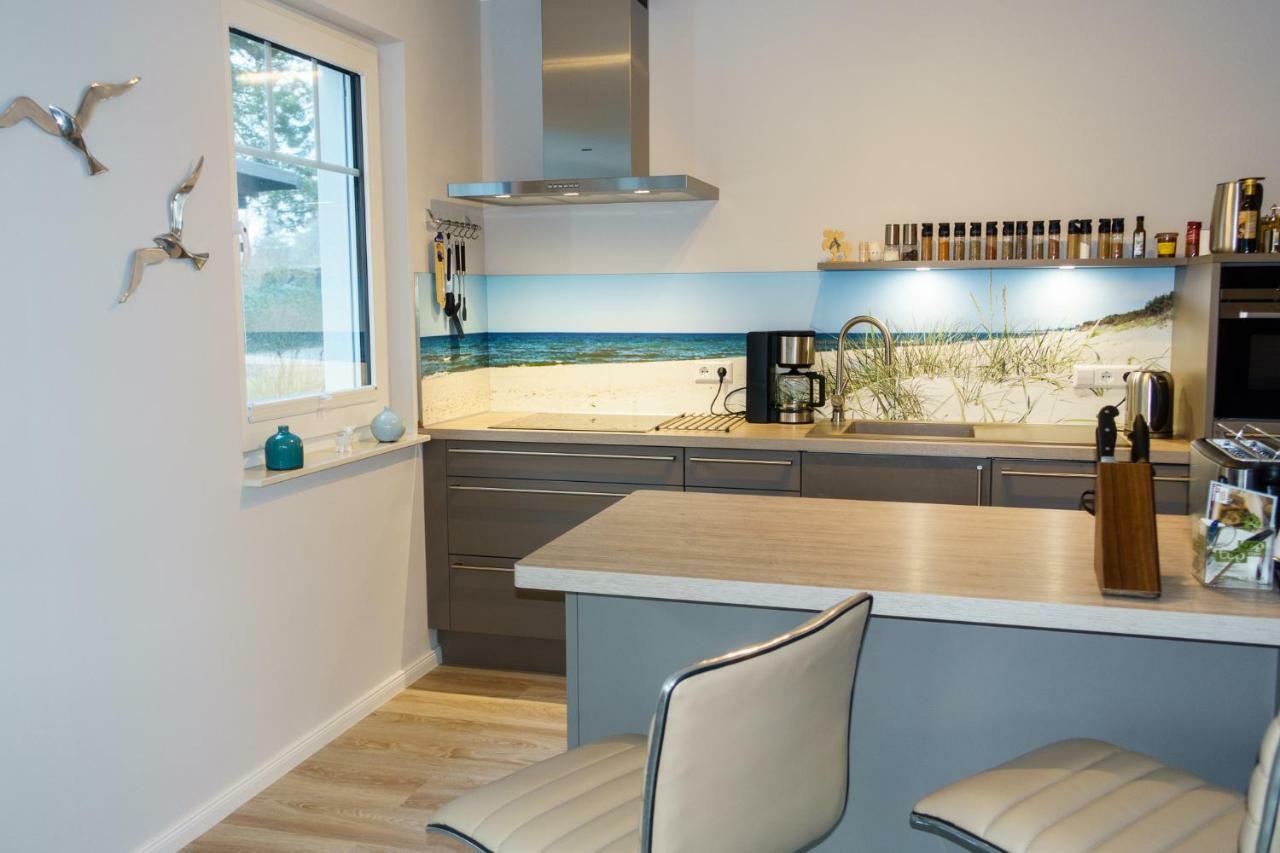 ボルン Premiumhaus Bodden Und Mehr-Briseヴィラ エクステリア 写真